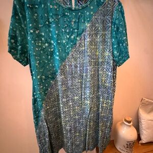 EUC XL Rayon Batik Patterned Dress